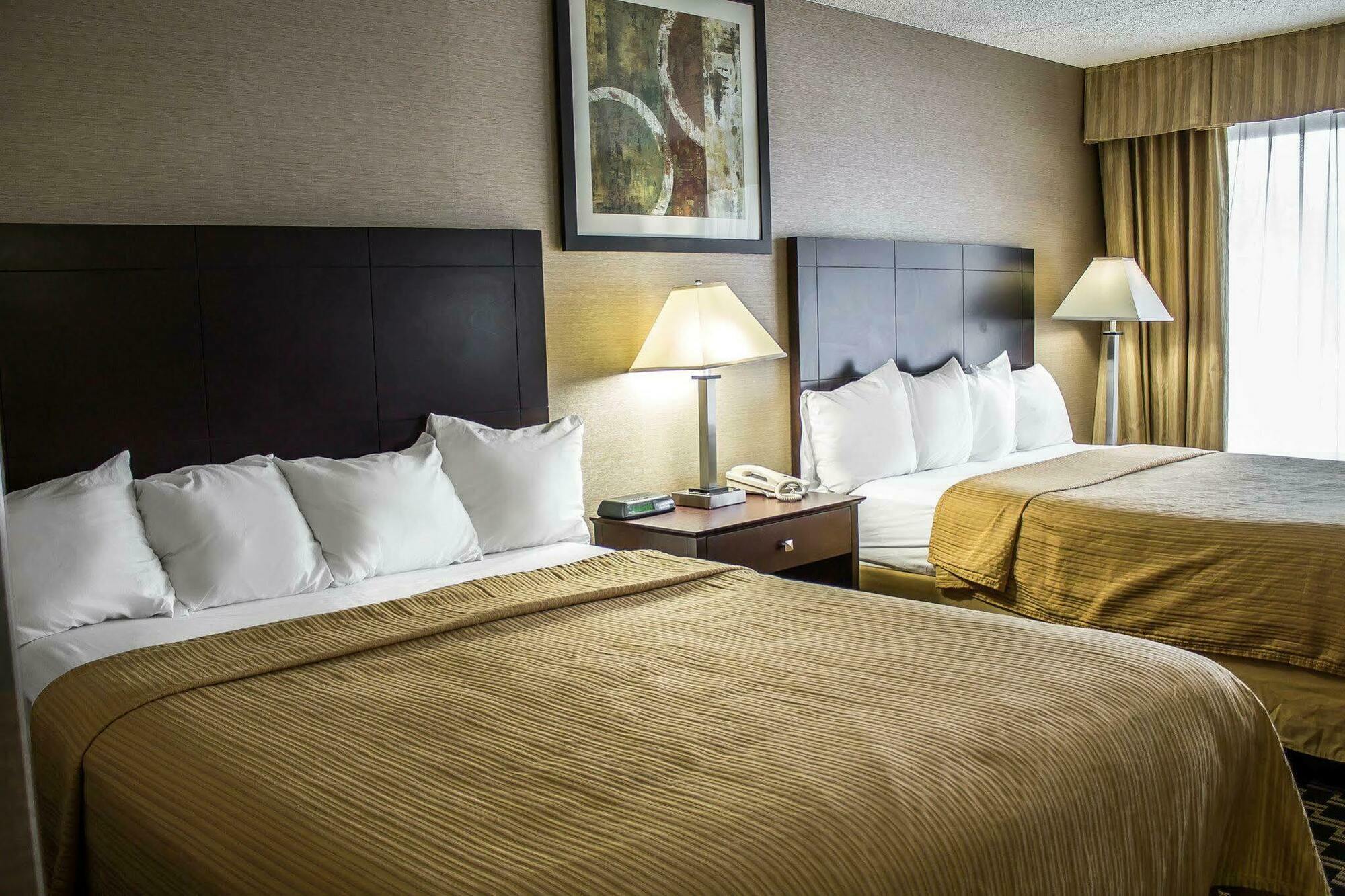 Quality Inn & Conference Center Akron Dış mekan fotoğraf